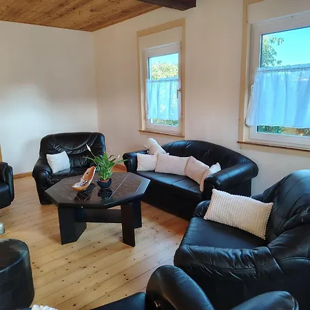 Appartement Wohnung-in-alten-fachwerkhaus-im-vogelsberg-im-1-obergeschoss Romrod